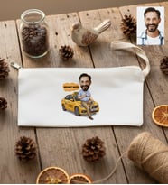 Kişiye Özel Karikatürlü Taksici Kalemlik Ham Bez Doğum Günü Hediyesi