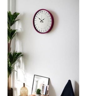 36 Cm Pembe 24 Saat Göstergeli Özel Tasarım Duvar Saati (Standart)