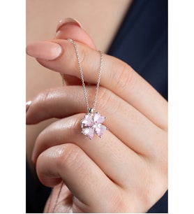 Saklı Takı 925 Ayar Gümüş Pembe Taşlı Dönen Yonca Kolye