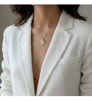 Lente Aksesuar Kadın Gold Çelik Zirkon Taşlı Geometrik Üçgen Tasarım Kolye