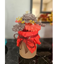 Solmayan Çiçek Buketi Mum (Kırmızı)