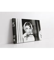 Siyah Beyaz Audrey Hepburn