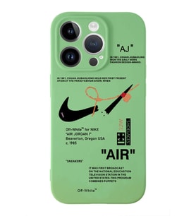 Apple iPhone 14 Pro Max  Lansman Kılıf Sneakers  Tasarımlı Altı Kapalı İçi Kadife Kaplı  Kapak (Şeffaf)