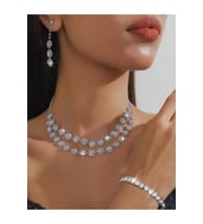 Gümüş Kaplama Beyaz Kolye, Küpe Ve Bileklik Seti 3'lü Set