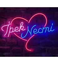 kişiye özel isimli neon led duvar aydınlatması (101)