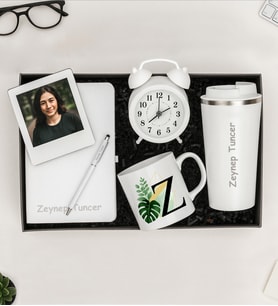 Kişiye Özel Fotoğraflı Çerçeve,Defter,Kalem,Masa Saati,Fincan Ve Termos Hediye Seti (STD)