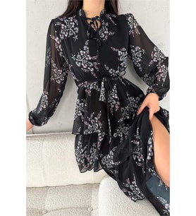 Neşeli butik kadın astarlı eteği kat kat desenli şifon elbise NBKKLF2036 (Siyah)