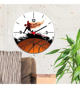 Basketbol Hakemi Duvar Saati