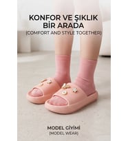 Peri Masalı Serisi - Pudra Pembe Figürlü Kız Çocuk Terlik : Işıltılı Kelebek ve Çiçek Detaylı, Ultra Hafif, Anatomik ve Kaymaz Tabanlı Yazlık Çocuk Açık Terlik