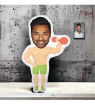Yastık Adam Kaslı Sporcu Bebek Yastık-26