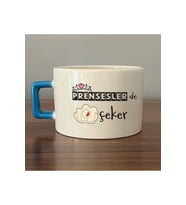 Prensesler De Nah Çeker Baskılı Mavi Kulplu Kare Kupa - Komik Hediye Bardak Fincan Mug