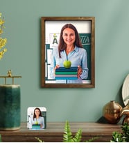 BK Gift Kişiye Özel Kadın Öğretmen Yağlıboya Tasarımlı Doğal Masif Ahşap Çerçeveli Tablo 30x40cm-1