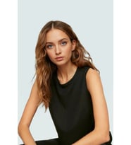 Regular Kalıp Polyester Crop Bluz Bisiklet Yaka Aerobin Dokuma Yazlık Yüksek Kalite (Siyah)