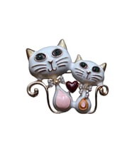 Bastet Anne Kız Kediler Broş Yaka İğnesi