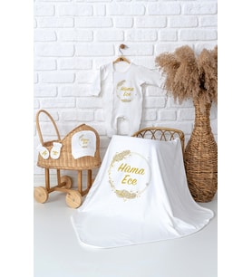 Pia Baby Premium  %100 Pamuk İsme Özel Kız Bebek Battaniye Tulum Hastane Çıkışı Hediye Seti 5064-05 (Ekru)