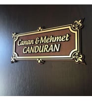Özel Çerçeveli Ahşap Kabartma Kapı İsimliği Apartman Dairesi Çelik Kapı Ev İsimlik