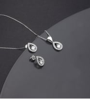 925 Ayar Gümüş Pırlanta Modeli Damla Kolye Küpe Set