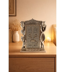 Kâbe Kapısı Figürü – Silver Renk Dekoratif Biblo  Manevi ve Anlamlı Hediye 25 cm
