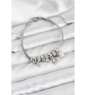 Pirinç Gümüş Renk Pembe Kalp Charmlı Kadın Bileklik - TJ-BB8190