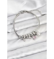 Pirinç Gümüş Renk Pembe Kalp Charmlı Kadın Bileklik - TJ-BB8190
