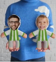 BK Gift Kişiye Özel Yeşil Beyaz Taraftar 2'li Baba&Oğul-Kız Futbolcu Bebek Yastık-1, Taraftar Hediyesi, Babalar Günü Hediyesi