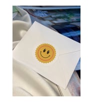 Gülücük Etiketi Yuvarlak Mat Çıkartma Round Smile Sticker 4 Cm (40 Adet)