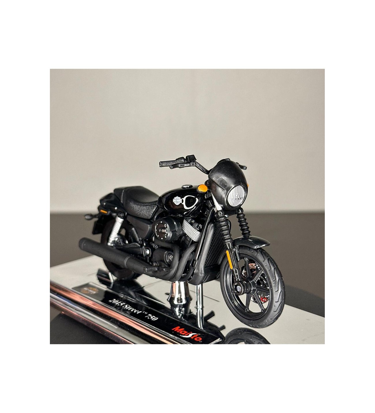 Harley Davidson Street 750 1:18 Diecast Motosiklet Model Oyuncak