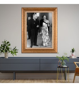 Altın Paspartulu Atatürk  Çerçeveli Tablo C770 (Gold)