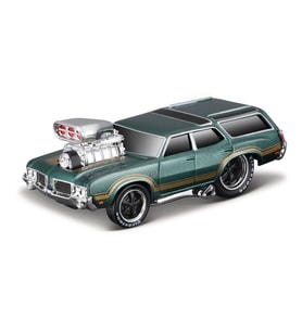 Maisto 1970 Oldsmobile Vista Cruiser Model Araba 1/64 Muscle Mach