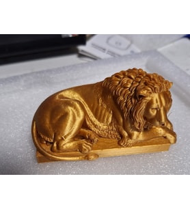 Gold renk Sanatsal Aslan Figürü – Hediyelik Doğal Malzemeli Modern Dekor 15 cm