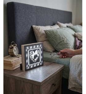 Dekoratif Kalp ve Kuş Temalı LED Gece Lambası