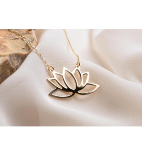 Altın Kaplama Lotus Çiçeği Gümüş Kolye