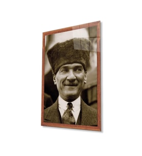 Atatürk Cam Tablo 4mm Dayanıklı Temperli Cam, Atatürk Glass Wall Art (Çok Renkli)