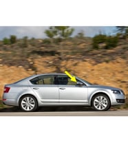 Skoda Octavia 3 A7 2013-2017 Sağ Dış Dikiz Aynası Çerçevesi 5E0857532