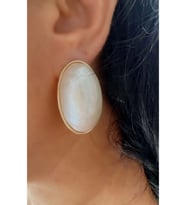 GOLD RENK OVAL İNCİ KÜPE ACR7721