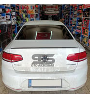  Volkswagen Passat B7 Bagaj Üstü Black Piano Spoiler
