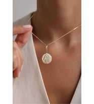 Heritage Mavi Firuze Taşlı Fatmanın Eli Kilitli Charm Kolye