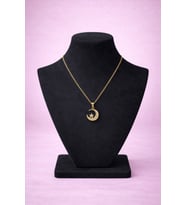 Ay Yıldız Figürlü Taşlı Gold Renk Kadın Kolye