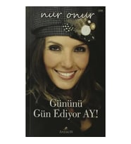 Gününü Gün Ediyor Ay!