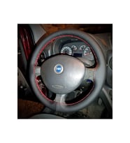 DİKİŞLİ DİREKSİYON KILIFI SİYAH DERİ KIRMIZI DİKİŞLİ FIAT DOBLO İÇİN