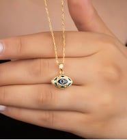 925 Ayar Gümüş Metal Detaylı Damla Göz  Kolye