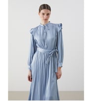 LCW Modest Mavi Bağlamalı Yaka Oversize Saten Elbise