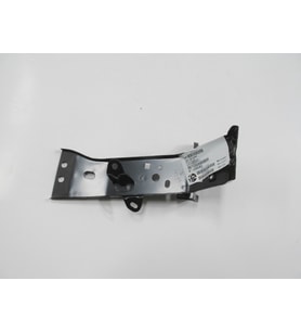 MAZDA 3- SD/HB- 14/16; ÖN TAMPON ÇAMURLUK BAĞLANTI BRAKETİ SAĞ (TW)