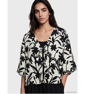 LCW Vision Siyah Çiçekli Oversize Kadın Kimono