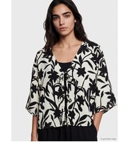 LCW Vision Siyah Çiçekli Oversize Kadın Kimono