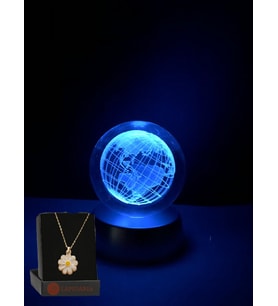 Dünya Temalı Işıklı 3D Led Işıklı Cam Küre ve Papatya Kolye