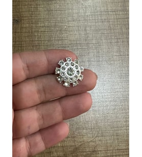 2 CM ZİRKON TAŞLI GÜMÜŞ RENK DELİKLİ DÜĞME 1 ADET