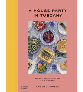 A House Party In Tuscany (Krem)