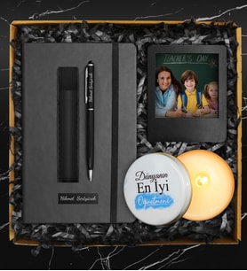 Öğretmenler Gününe Özel Kişiye Özel Defter & Deri Kılıflı Touch Pen Kalem & Özel Tasarım Mum & Kişiye Özel Fotoğraf Çerçevesi