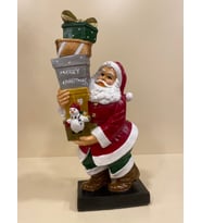 YILBAŞI HEDİYE PAKETLERİ TAŞIYAN NOEL BABA EL BOYAMA 33X14 CM OBJE